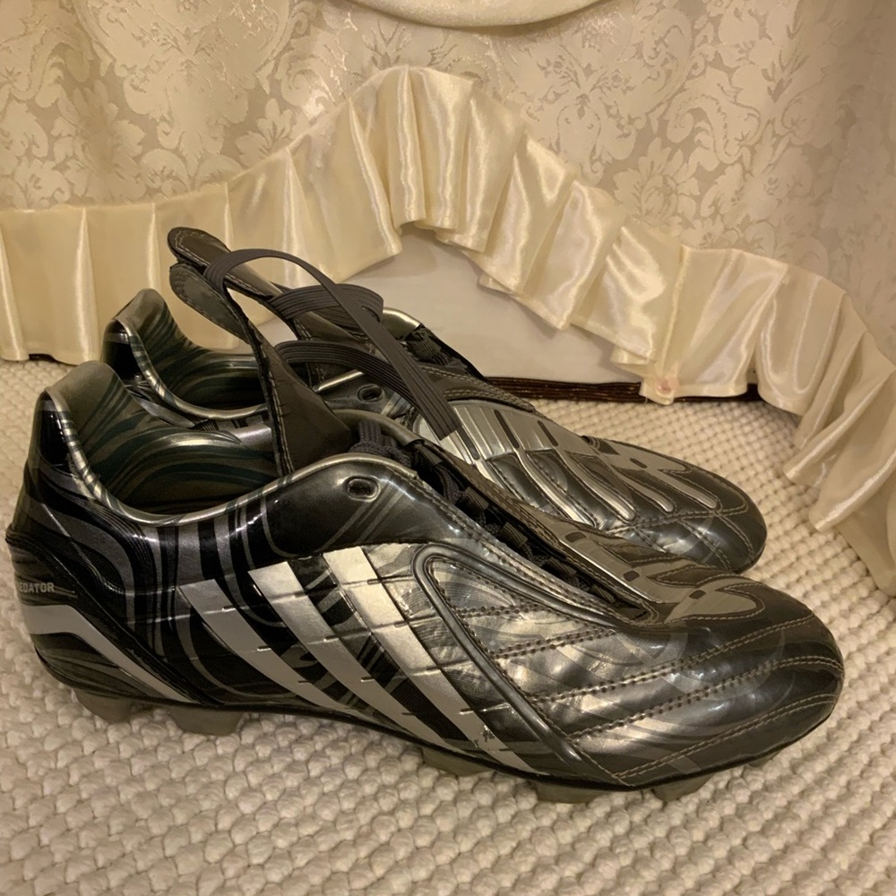 ADIDAS - Picture 3 of 10
